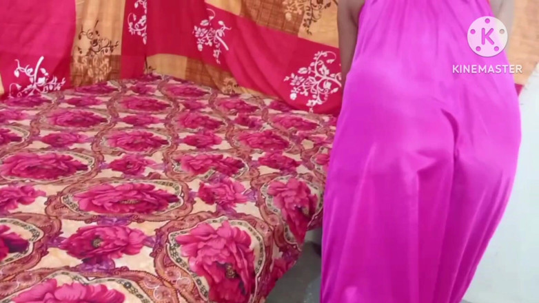 Ankurpriya000: Kayınvalidenin çalıştığını görmek, Jamaika yumrukla sikiliyor tam ateşli üvey anne seksi çalışıyor
