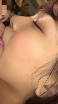 Amateur Bait: Beautiful and Sexy! a Galaxy-spanning Pheromone Gather! Sp2-3