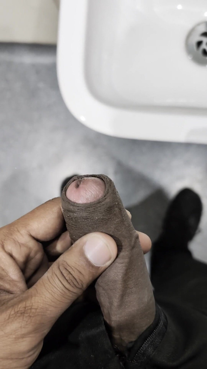 Mrhorny4u96: Playing with Cock in Public Toilet Not Cum