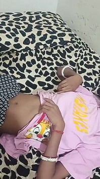 सौतेला भाई मुझे मेरे कमरे में चोदता है