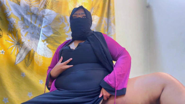 Aria Mia: Irani Arab MILF Hot Stepmom Masturbation in Hotel Room and...