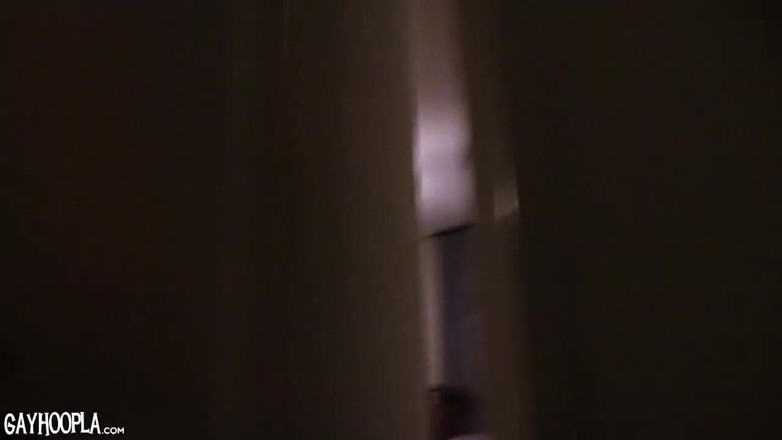 Gay Hoopla: Làm tình ngoài trời w / cole và tyler hanson