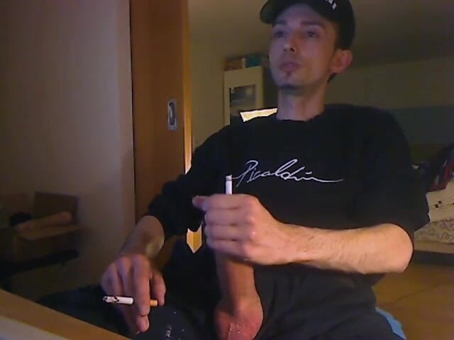 Sk8terBengel: Cumming with cigarette in cock