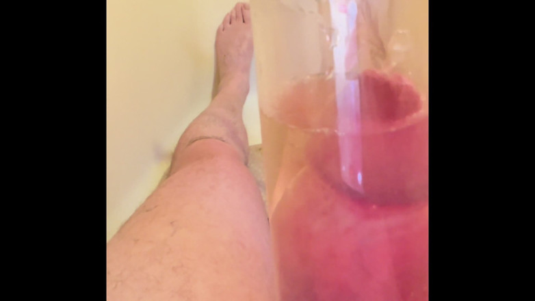 Tyler8: Pissing Compilation, Love the Piss!