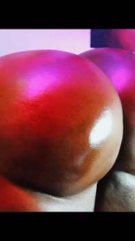 Fat Ass SSBBW Standing Twerking Oiled Ass