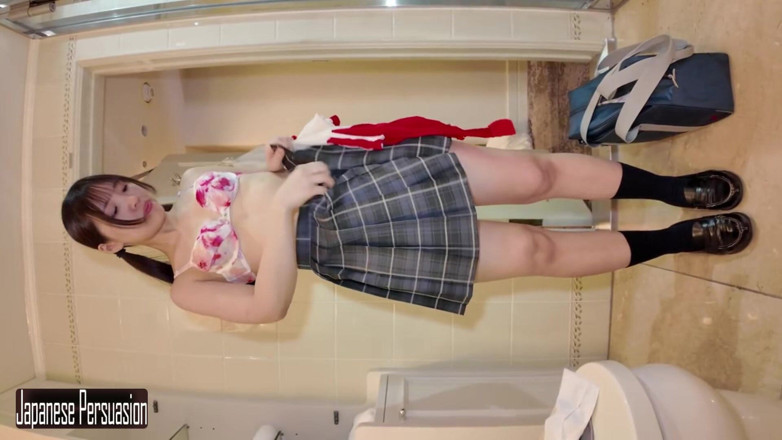The Sexual Issues: Linda pequeña belleza de cola gemela, el crecimiento del deseo...