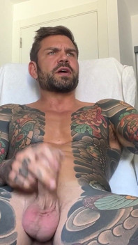 Juan Lucho pour un fan