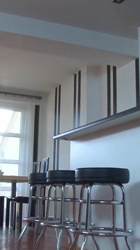 Sexy und hübsche blondine bekommt ihre muschi von einem riesigen deutschen schwanz gebohrt und wird befriedigt