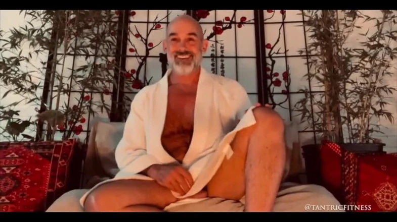 Tantric Fitness: 아침 자위 명상