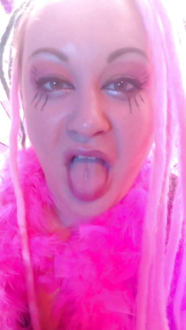 Campsissyboi: Try to cum on my tongue try to time it...