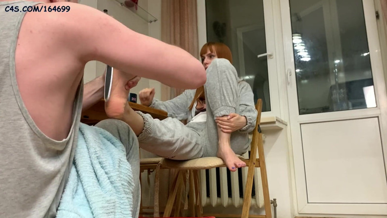 Petite Princesses Femdom: Amateur real femdom foot servitude - Scrubs foot dust of Mistress...