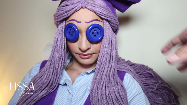 Lissa Brown: 침대에 새 걸레 인형을 샀어