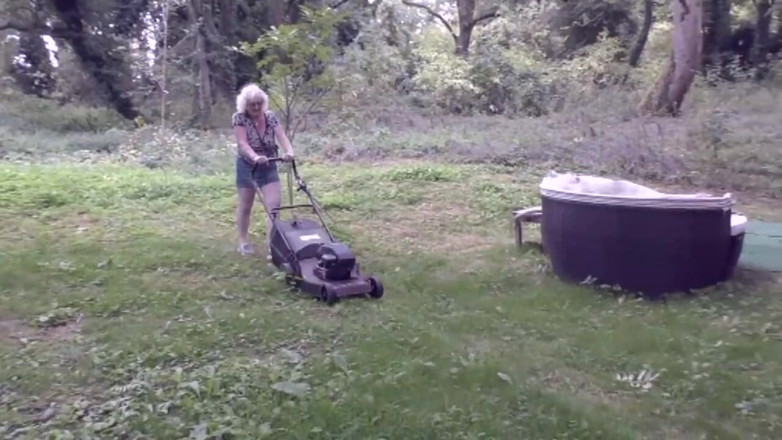 Uk Joolz: Picnic in the Woods Part 1