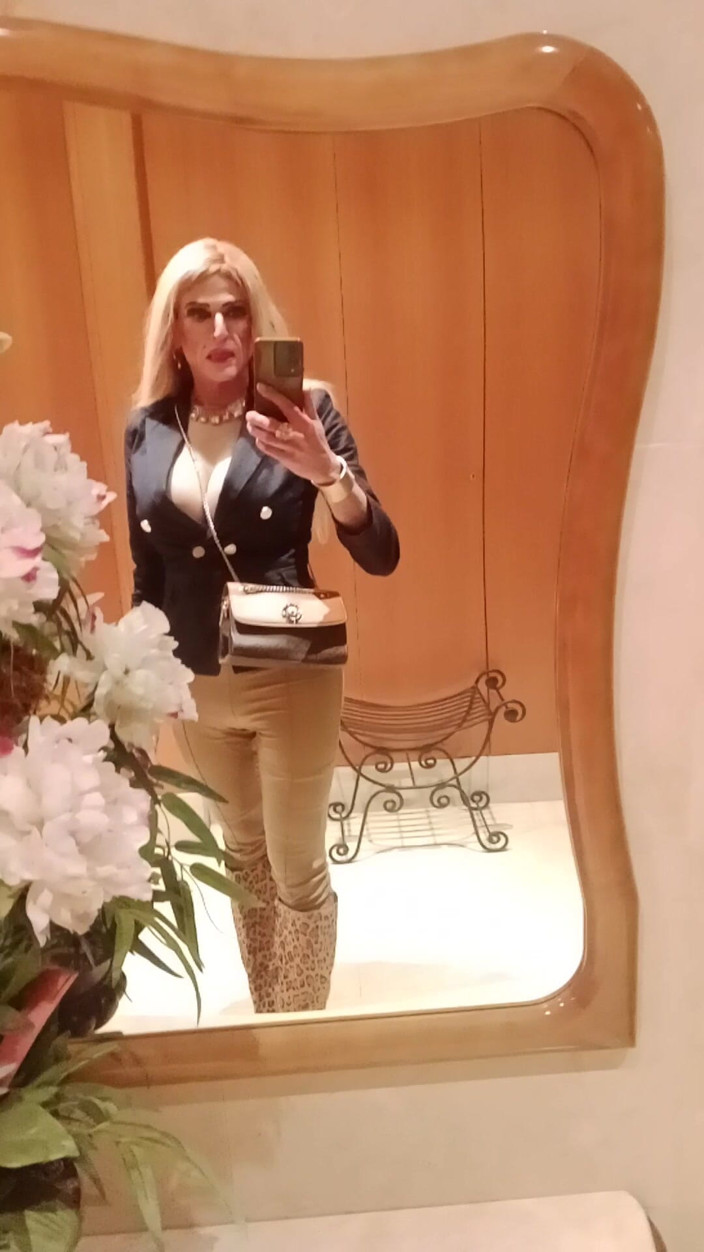Tatiana Zorrita: Going Out 3