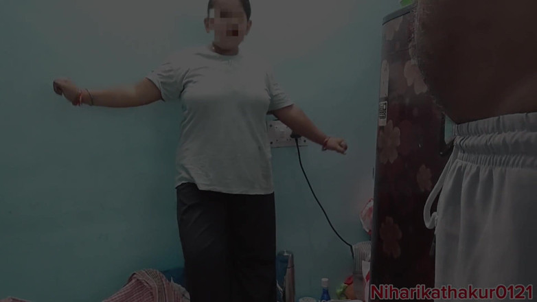 Niharika Thakur: Il baise sa nouvelle soubrette pour la première fois et...