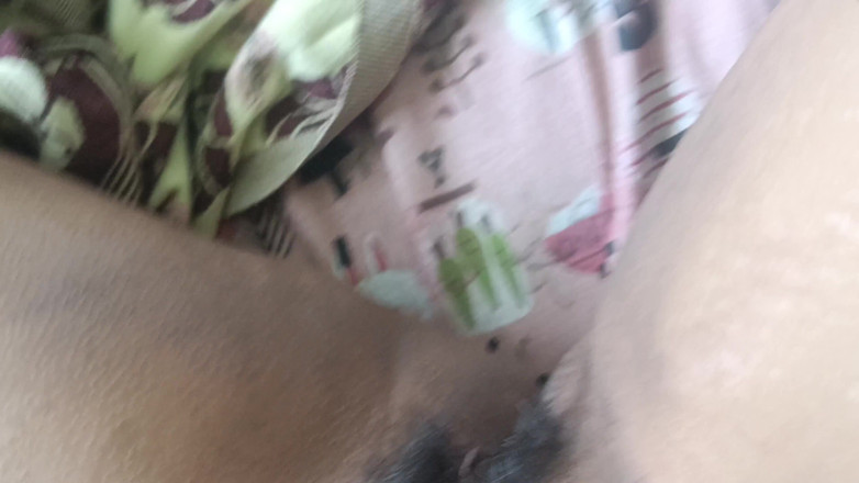 Pushpa studio: คู่แต่งงานใหม่ โรแมนติกกับหีเปียกและองุ่นน่ารัก