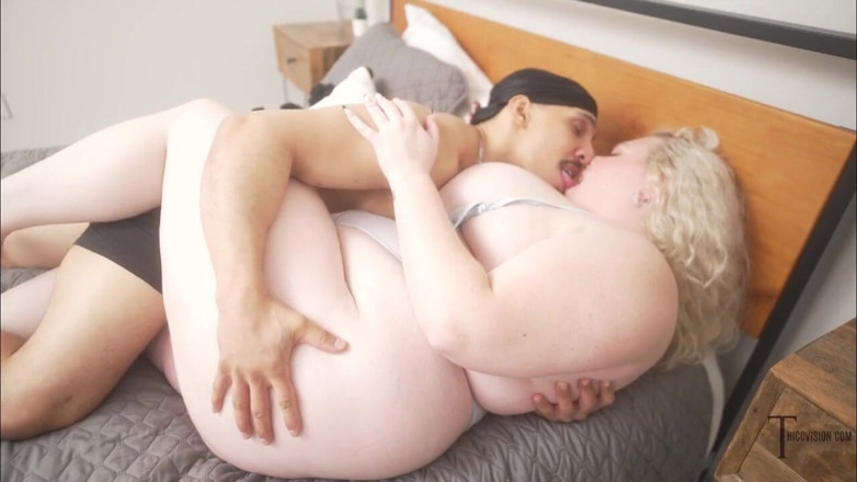 Thiccvision: Puerto Rock Dicks Down Big Titty Blonde Stella Daniels