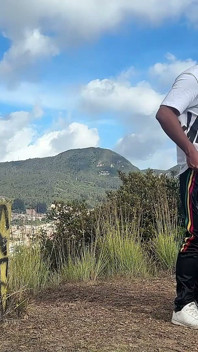 Pe vârful muntelui, mă fute în mijlocul adrenalinei croazierei
