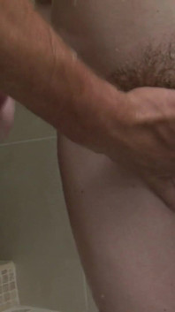 Sabrina J & Remis Rodriguez, hermanastro y peludo coño en la bañera