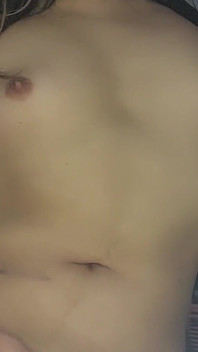 Vieni a leccarmi le tette