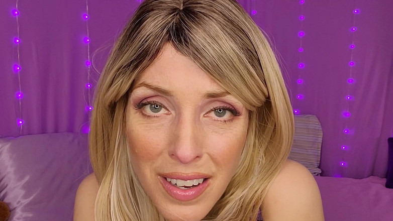 Brenna Lilac: Setiausaha Submisif Dr White