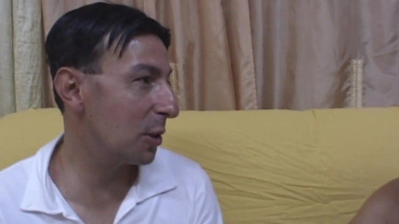 My porn family: Máy bay bà già nghiệp dư người Ý với bộ ngực...