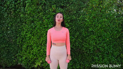 PassionBunny: 和 Passionbunny 一起锻炼 - 第 4 天 - 肩部
