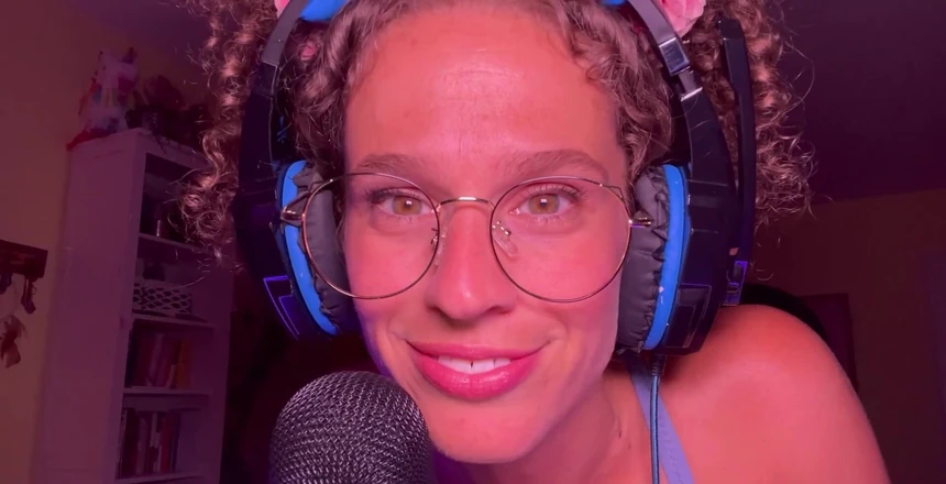 VibeWithMommy: Ive Combined My Love of Story Telling and Sex Into...