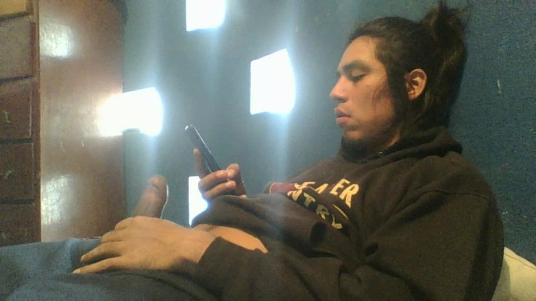 AlexAlejandro13: Мені подобається дивитися порно