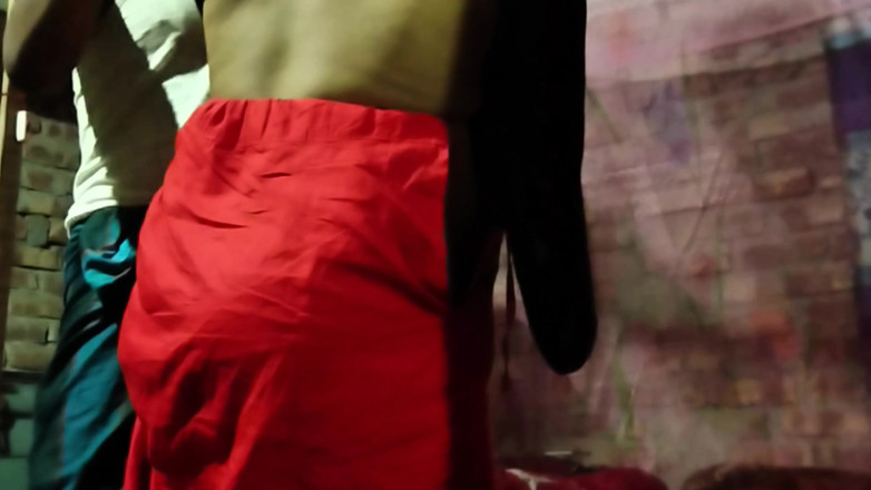 Deshi women: Krásná indická tetička sex zezadu