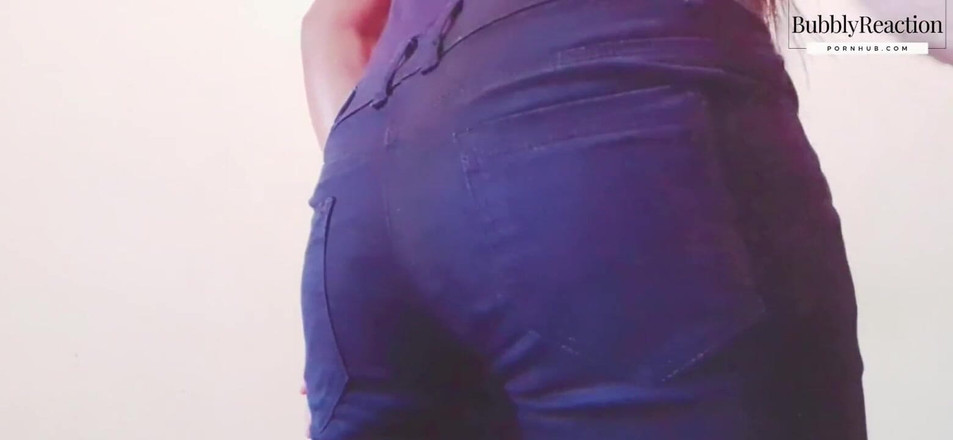 Hashini Hirunika: 3 Srílanská herečka Clear Sinhala Voice