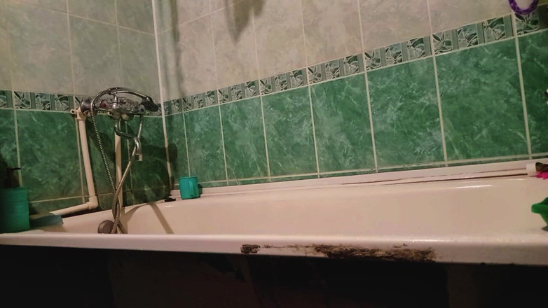 Fish Cam: Výběr záběrů Twink v koupelně