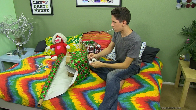 Lollipop Twinks: Fixing Those Christmas Blues