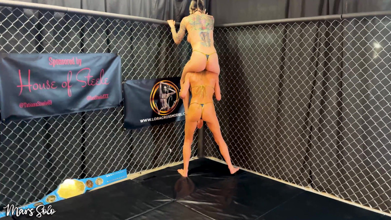 Mars solo: Sensuell lyfta och bära: Mars Solo &amp; Lora Cross kan inte...