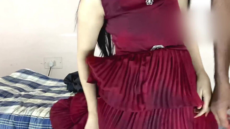 Desifilmy45: Figa ragazza di 18 anni scopata dall'amico di papà