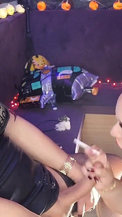 Cigarette & Cum Lilli's Mouthful for Holly thumbnail