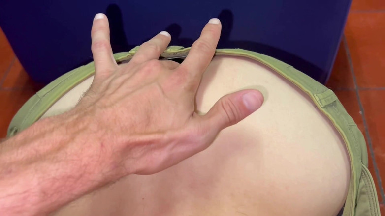 Johnny Hakson: Wujek pieprzy Little Twink Oklep