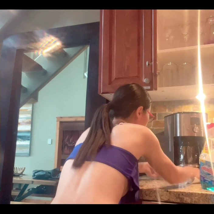 sweethanajapanese: किचन में सेक्सी