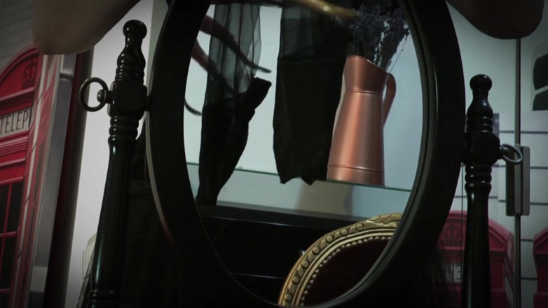 Goddess Celine: Vendi la tua anima ad un vampiro
