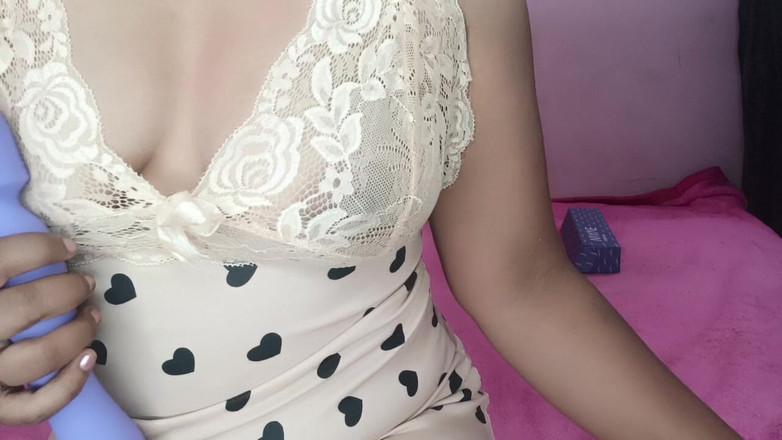 Miss_Megha: Slečna Megha jízda na vibrátoru