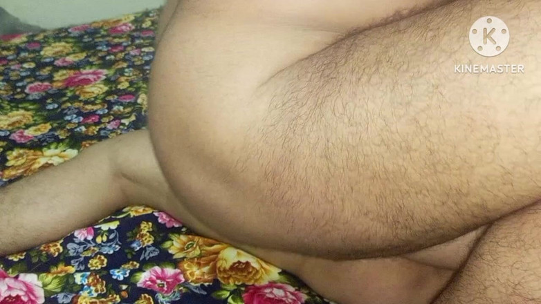 Lubnawife: 印度学生情人性爱视频