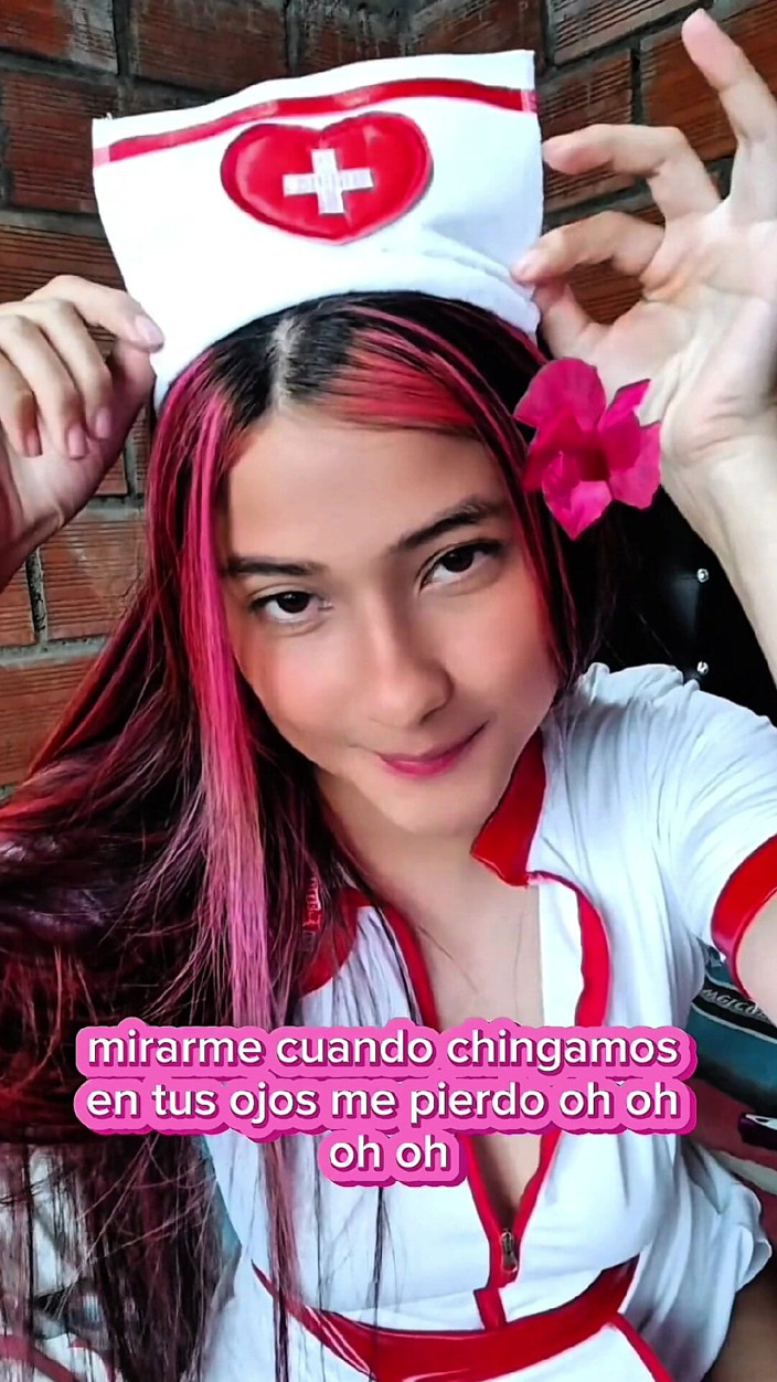 Yulieth Gomez: O vapor da madrasta alimenta selvagem, gozada molhada