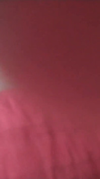 Alzo le gambe di mia moglie e succhio il suo grosso cazzo parte 2