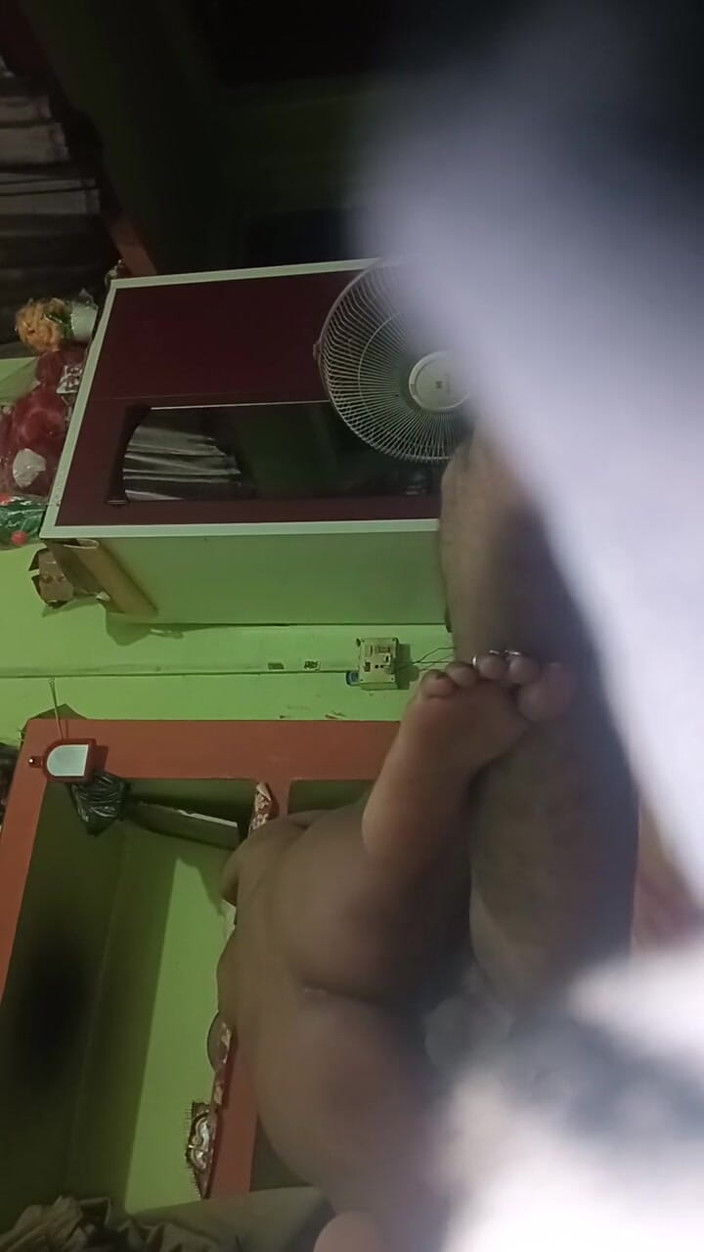 pooja99999: 印度继妹奶牛姿势