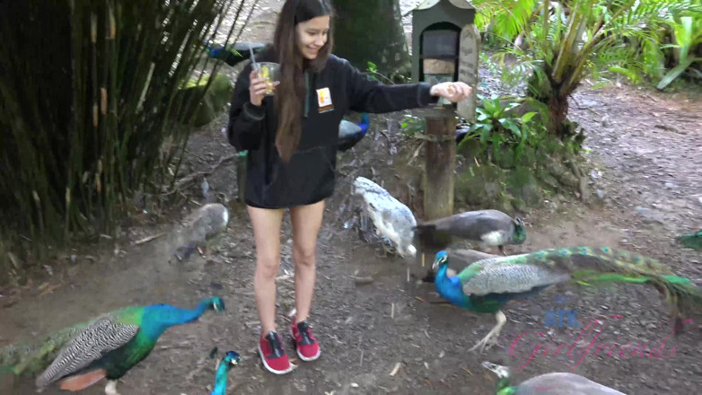 ATK Fans (Girlfriends): Virtuální dovolená Na Havaji se Zaya Casiddy 8/11