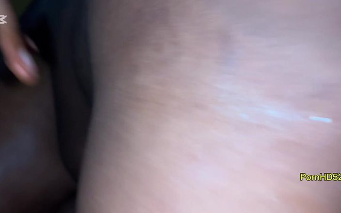 Fuseporn: Sonunda alışveriş merkezinde çalışan bayanla eve gitti