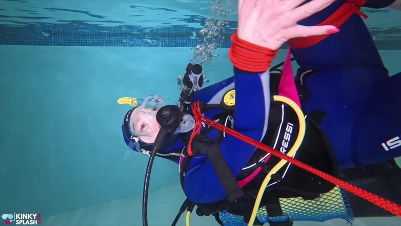 UKCuteGirl Lucy Lauren: Underwater Bondage in Scuba Tied Tight &amp; Dragged Through Water