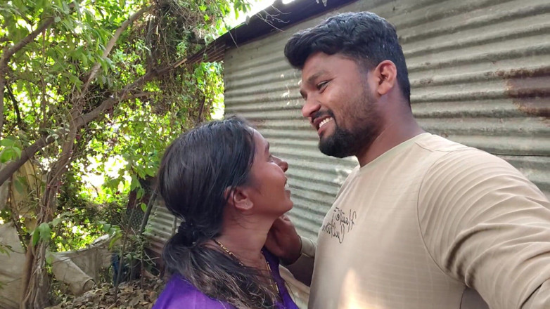 Premi pooja: Indian Aunty - Bhabhi Has Left Her Old Husband, so She...