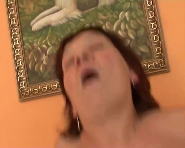 Mature Climax - 100% Mature Videos: Sie reitet immer noch gerne schwanz