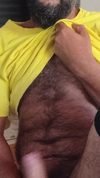 Orgulloso de ver porno